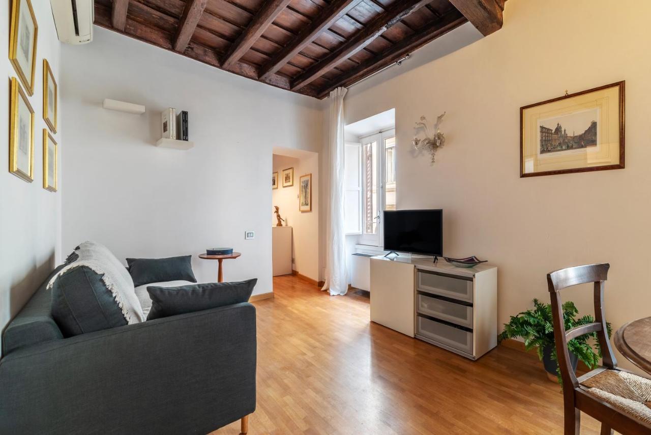 Piazza Di Spagna Classy Apartment โรม ภายนอก รูปภาพ